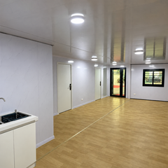 40Ft 20Ft Prefabricated Mobile Living Container Expandable Container House with Toilet and Shower 3 Bedroom